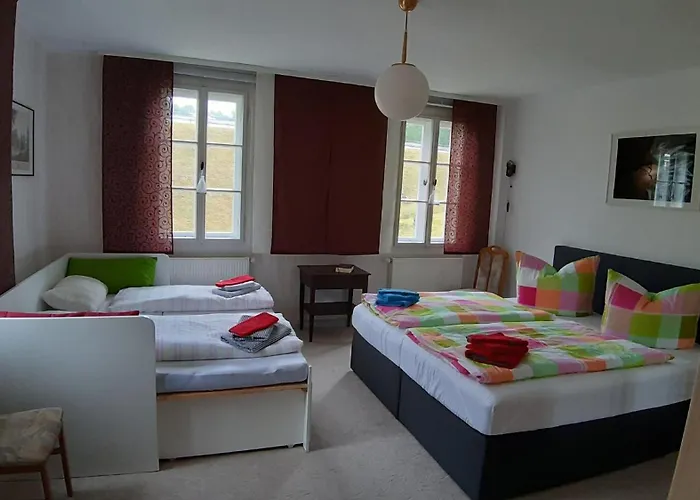 Schlossblick Keine Montagewohnung Lägenhet *