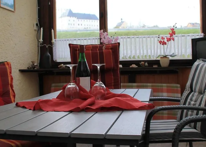 Schlossblick Keine Montagewohnung Lägenhet *